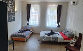 Skorkovskeho Business